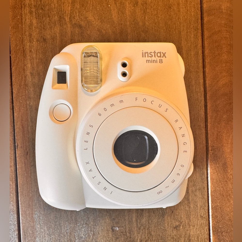 Instax Mini 8 Camera - Cream